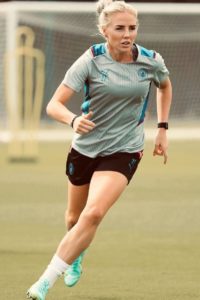 Alex Greenwood soccer girl