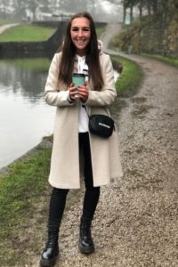 Katie Zelem beauty