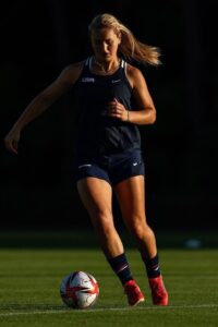 Lindsey Horan hot soccer babe