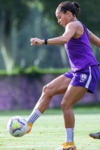 Sydney Leroux soccer