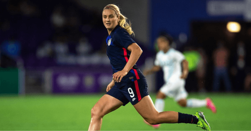 Lindsey Horan Controversies