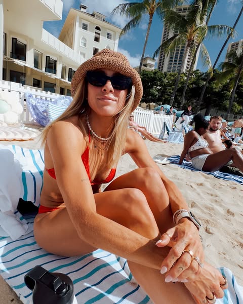 Abby Dahlkemper in bikini