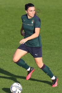 Alia Guagni football