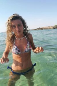 Camilla Labate hot bikini