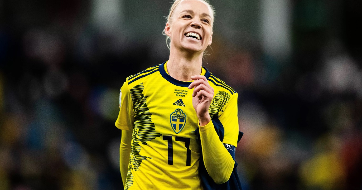 Caroline Seger hot football girl