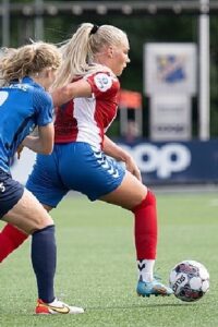 Cathinka Tandberg hot soccer