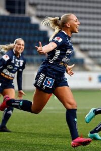 Cathinka Tandberg soccer