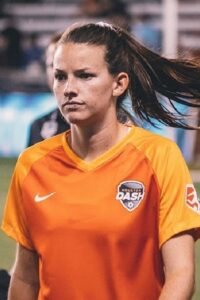 Cecelia Kizer soccer babe