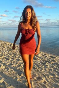 Chloe Knott hot football babe