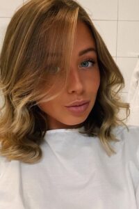 Cornelia Kapocs hot football girl