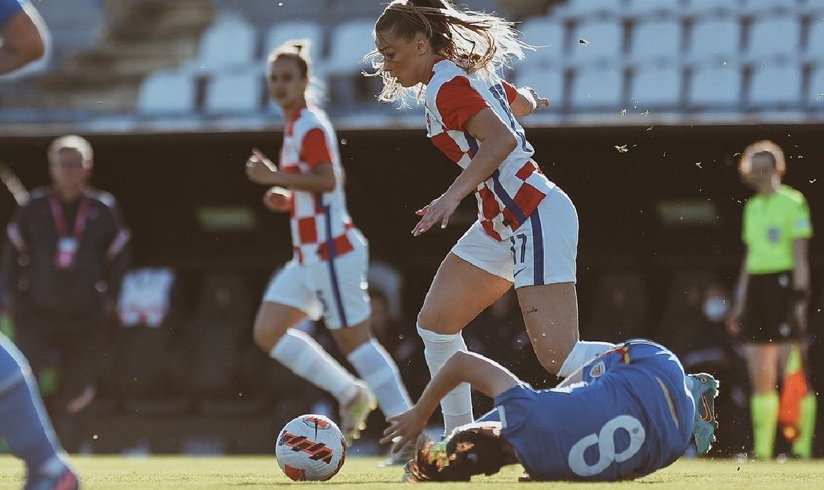 Ella Ljustina soccer girl