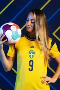 Kosovare Asllani Sweden