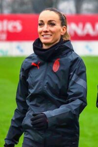 Kosovare Asllani hot pic