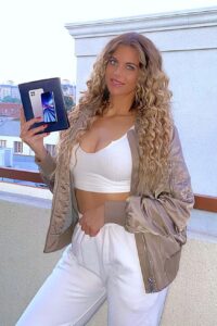 Lauren Sesselmann sports