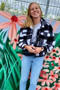 Rebecca Knaak hot footballer