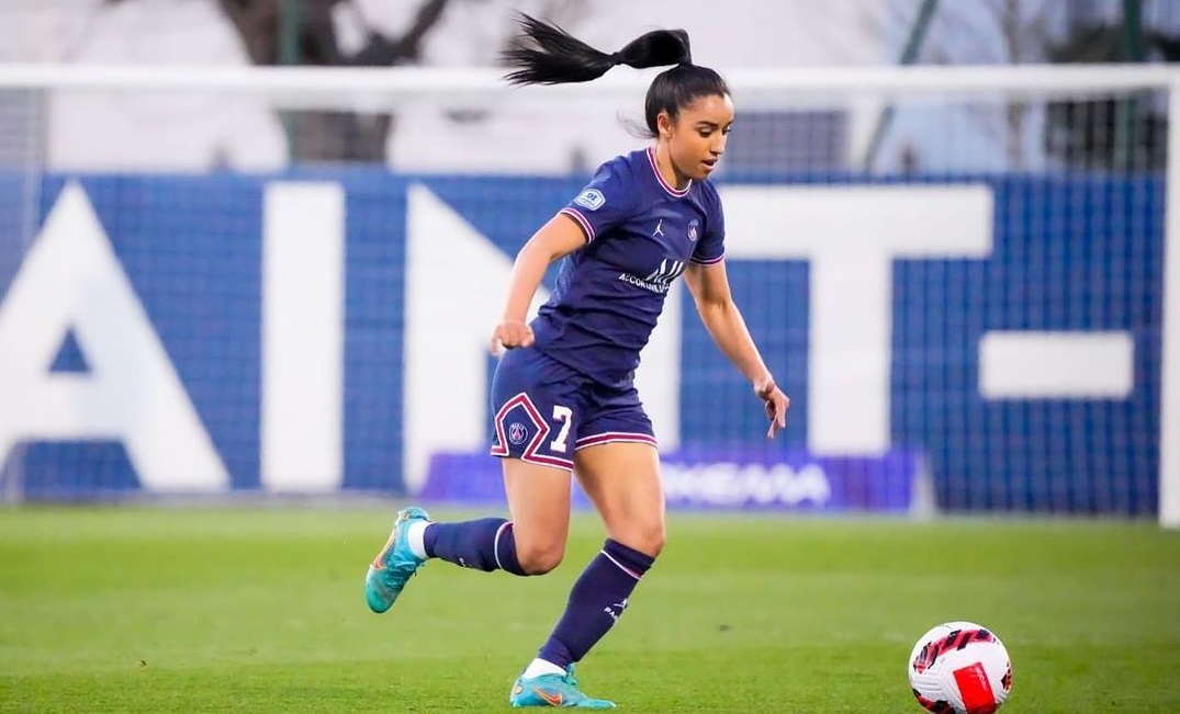 Sakina Karchaoui football