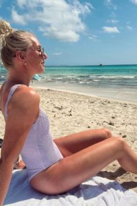 Stina Blackstenius beach