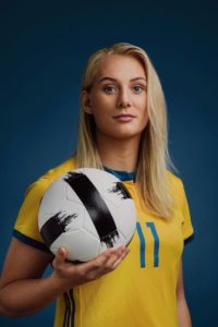 Stina Blackstenius hot football