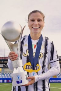 Tuija Hyyrynen Juve football