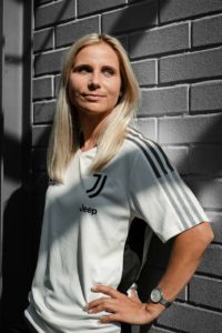 Tuija Hyyrynen soccer babe