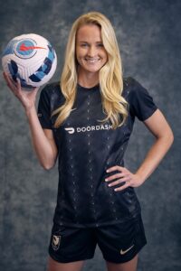 Tyler Lussi hot soccer girl