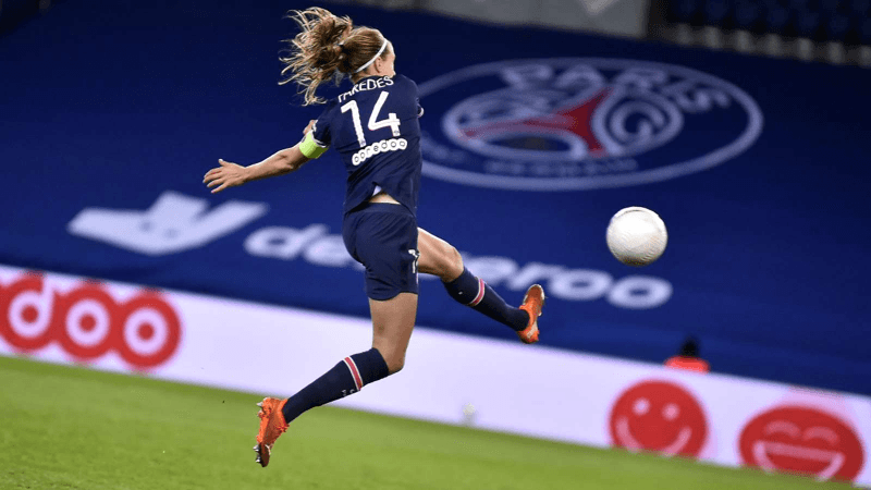 Irene Paredes International Career