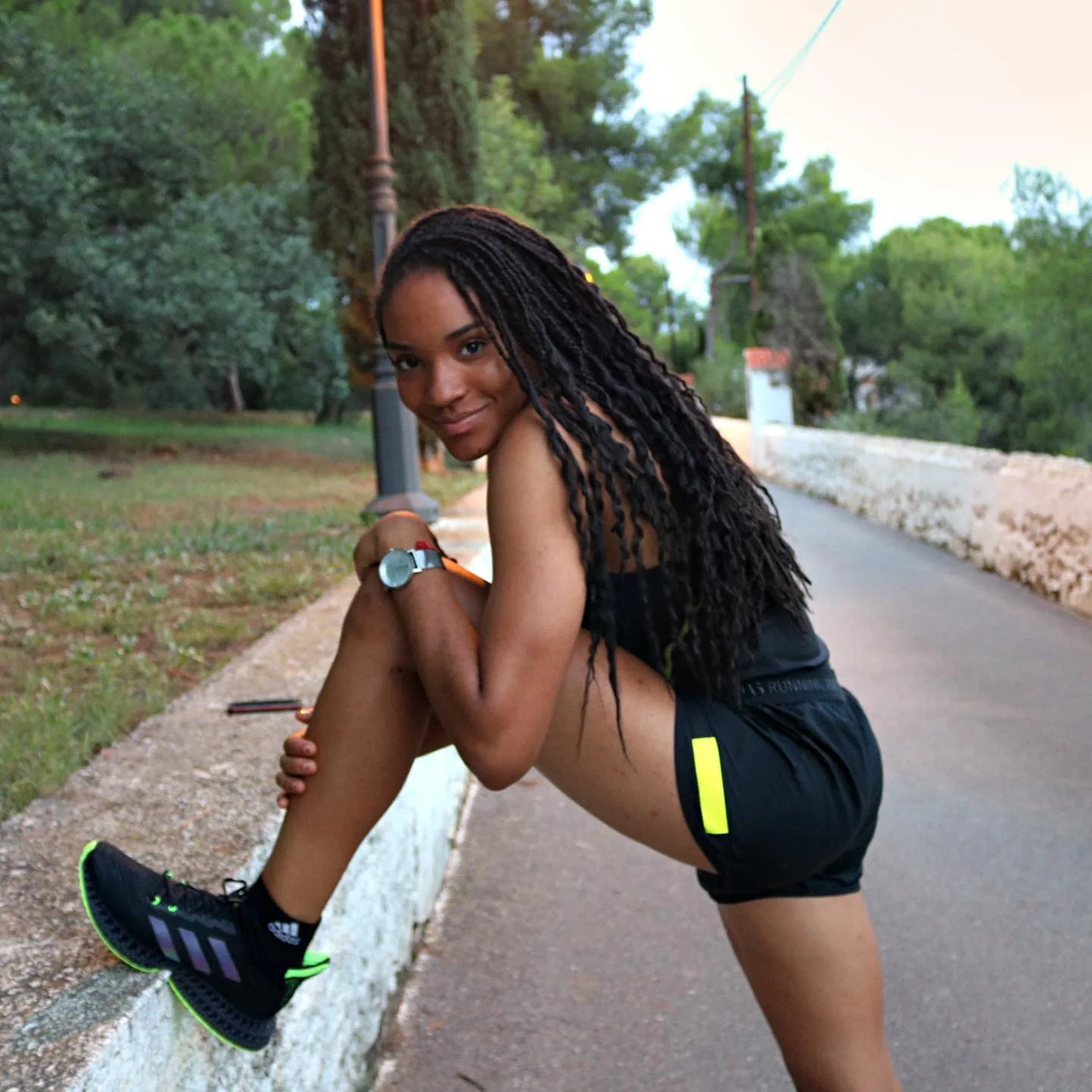 Salma Paralluelo in garden