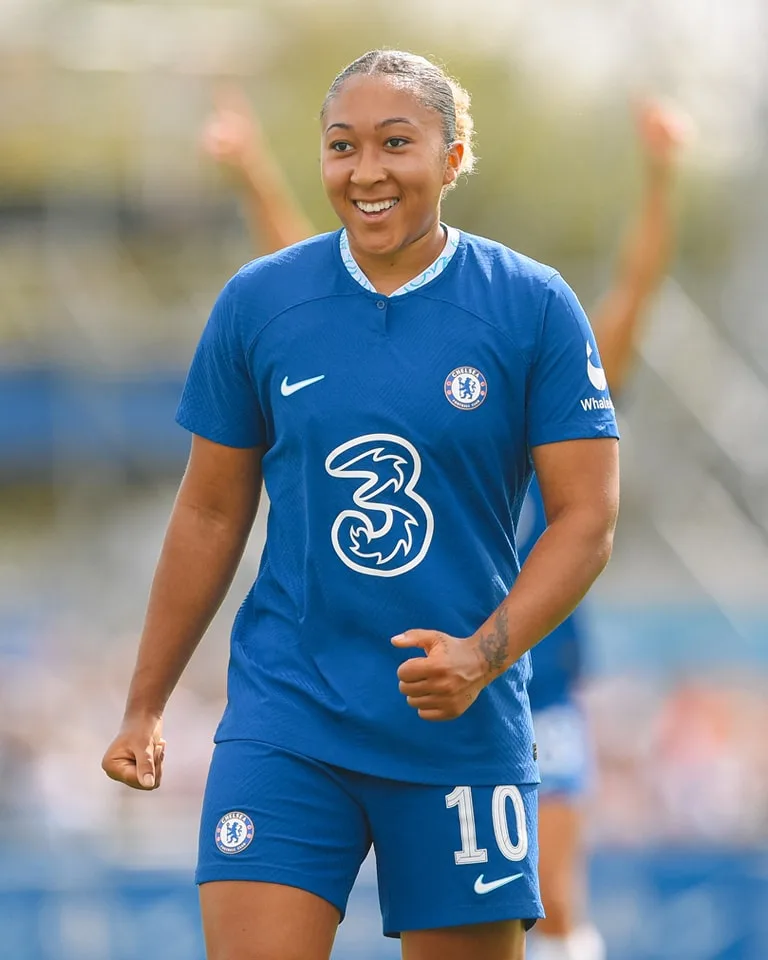 Who is Lauren James Dating?