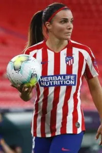 Alia Guagni football girl