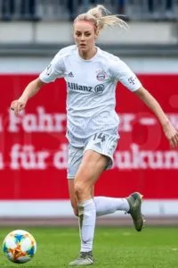 Amanda Ilestedt soccer