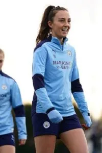 Caroline Weir soccer girl