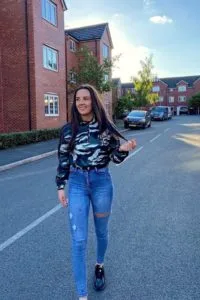 Caroline Weir sports babe