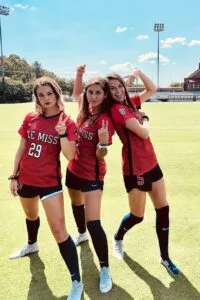 Cecelia Kizer Ole Miss teammates