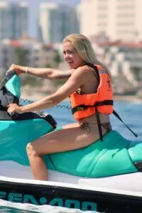 Denise O'Sullivan hot bikini