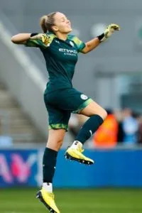 Ellie Roebuck hot sports