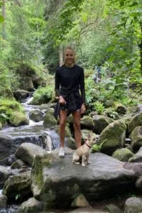 Ellie Roebuck outdoor