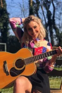 Jackie Groenen guitar