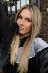 Kelsey Turnbow hot football girl