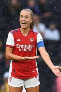 Lia Walti soccer girl