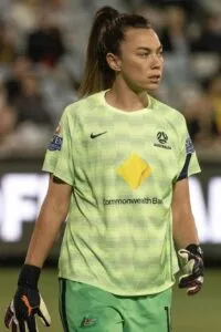 Mackenzie Arnold footballer