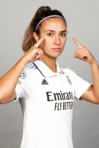 Nahikari Garcia football