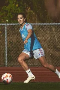 Sara Dabritz hot soccer