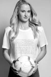 Tyler Lussi soccer babe