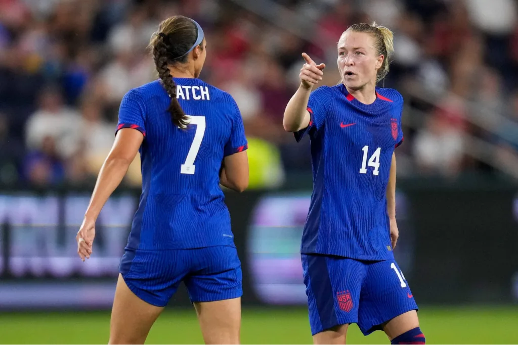 Emily Sonnett Boyfriend and Relationship Status
